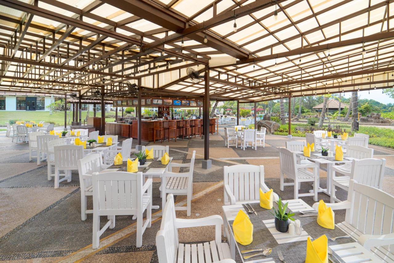Mayang Sari Beach Resort Lagoi Exterior foto